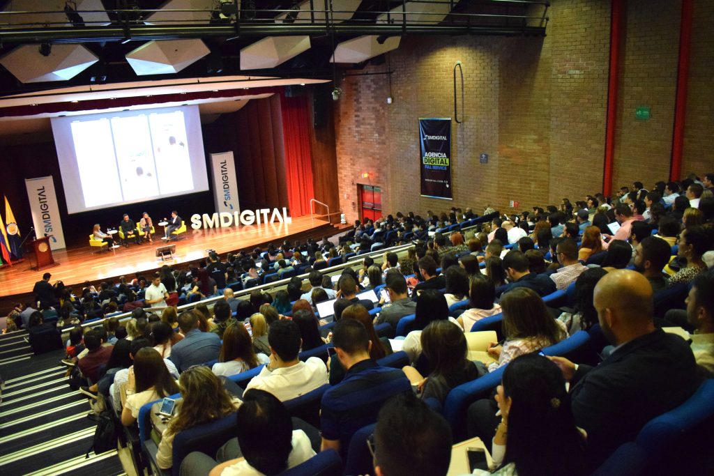 DESCUBRE EL FUTURO DEL MARKETING EN EL EVENTO DE TENDENCIAS DIGITALES DE SM DIGITAL.