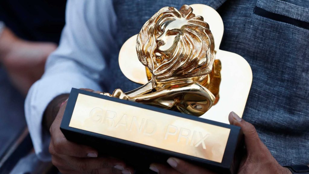 AGENCY OF THE DAY, By Diego Ortíz “Mimo” AGENCY OF THE DAY, By Diego Ortíz “Mimo”